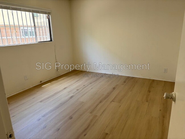 Photo - 6930 Fulton Ave Unit 6