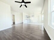 Photo - 1368 E Vernon Ave