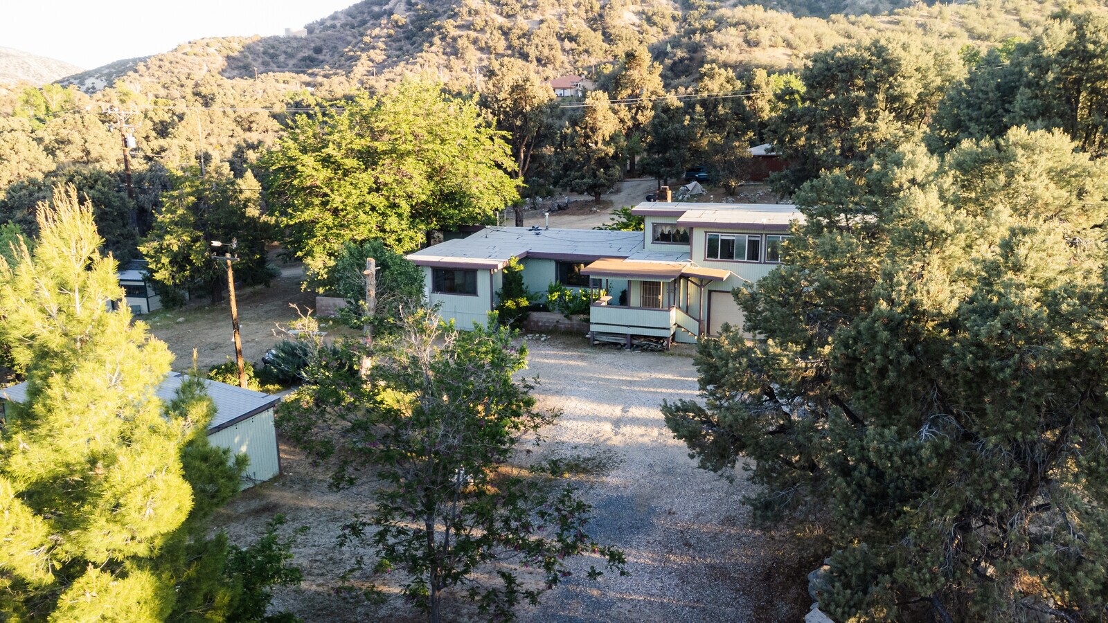 Photo - 1701 Desert Front Rd House