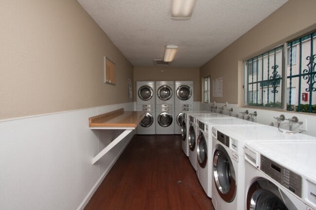 Photo - 2355 Grove Ave