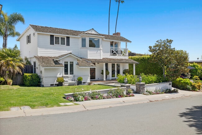 Photo - 540 De Anza Dr