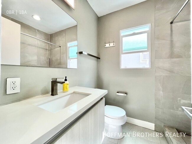 Photo - 400 S Mariposa Ave Unit 10