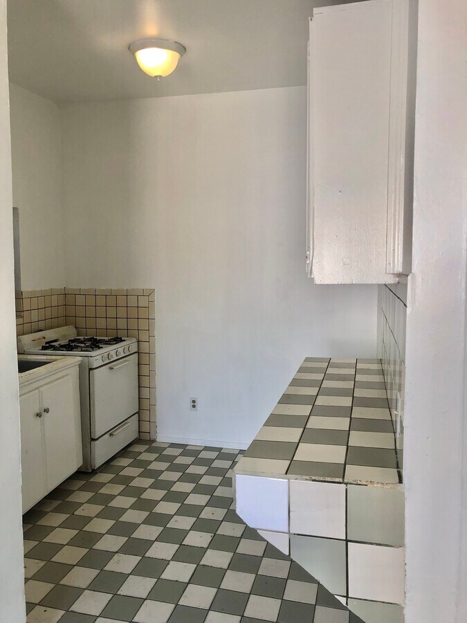 Photo - 706 S Burger Ave Unit 706