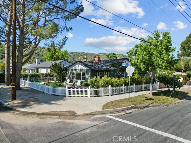 Photo - 10257 McVine Ave