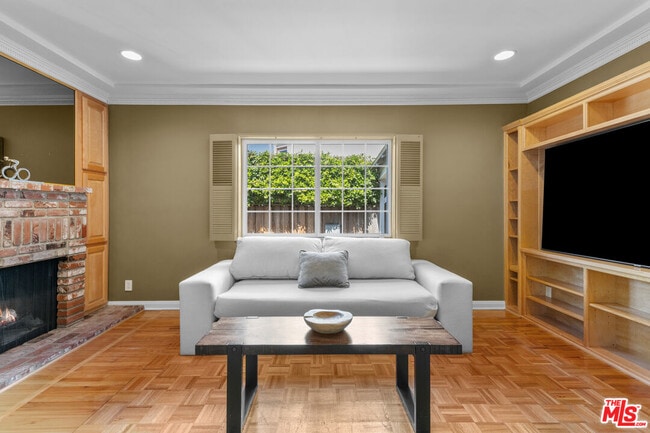 Photo - 4814 Lemona Ave