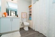 Shared Bathroom 1 - Victory on Paseo