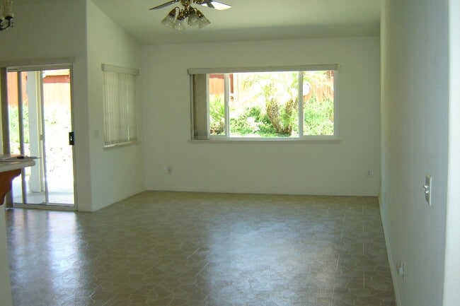 Building Photo - Spacious single-level home located on a quiet corner lot in a well-established Oceanside neighbor...