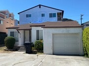 Photo - Renovated Large 2 Bedroom/1 Bathroom Top F... Unit 3