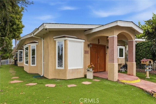 Photo - 926 N Rowell Ave