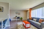 Photo - Las Brisas Apartments