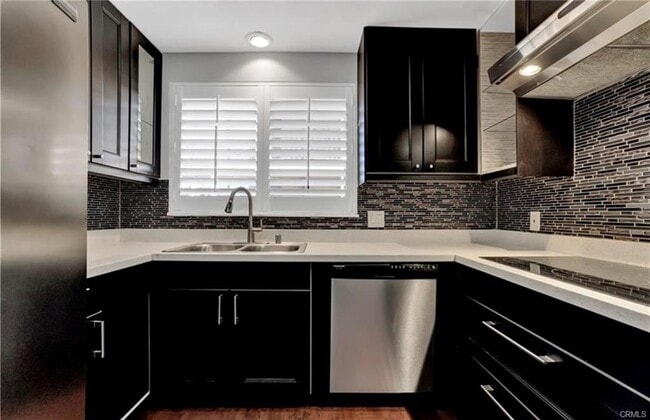 Photo - 1635 E Ocean Blvd Unit 4f