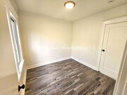 Photo - 1306 E Hellman St Unit #03