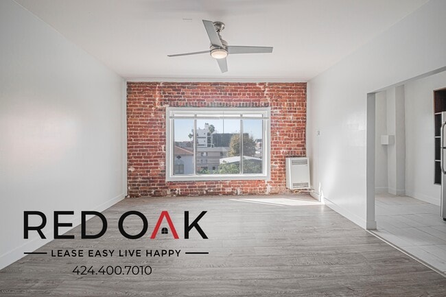 Photo - 932 Irolo St Unit 301