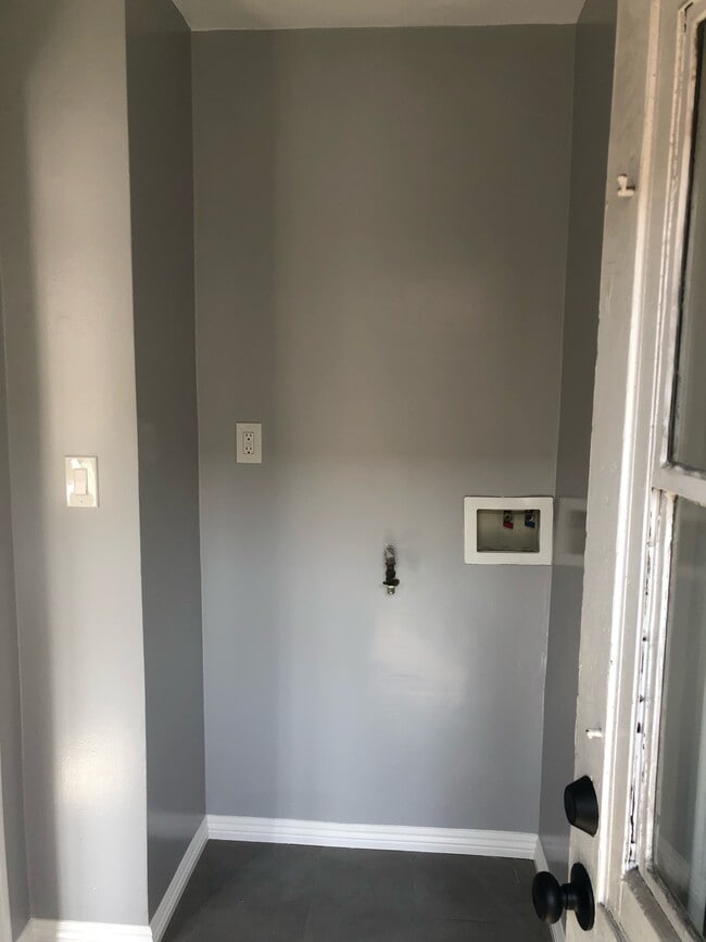 Photo - 5961 Guthrie Ave Unit 2