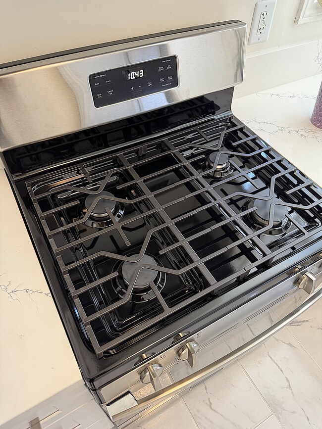 Photo - 1721 N Glenoaks Blvd Unit 1721 N Glenoaks