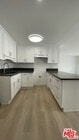 Photo - 545 S Manhattan Pl Unit 3