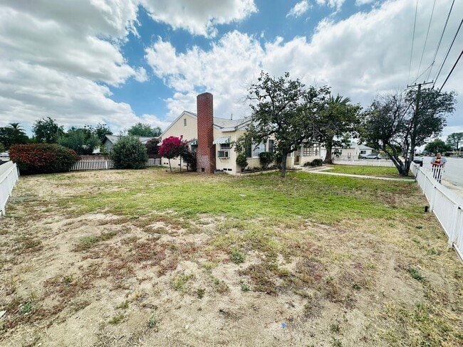 Photo - Single-Story Home on a Large Lot in Redlands