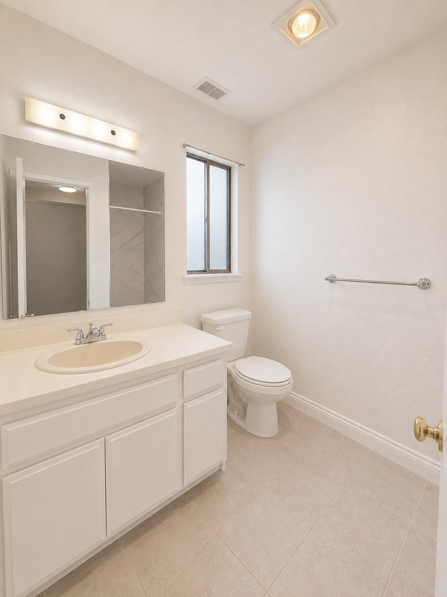 Photo - 901 Golden Springs Dr Unit C7
