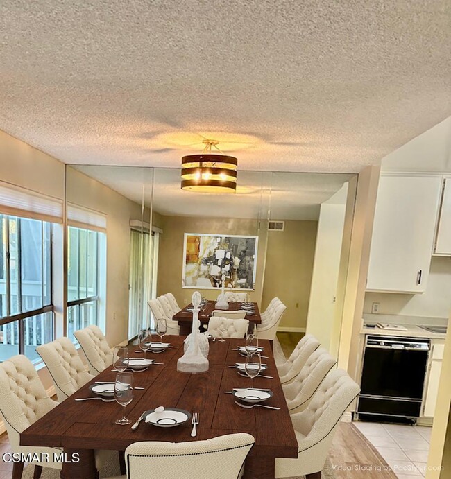 Photo - 286 Oak Leaf Dr