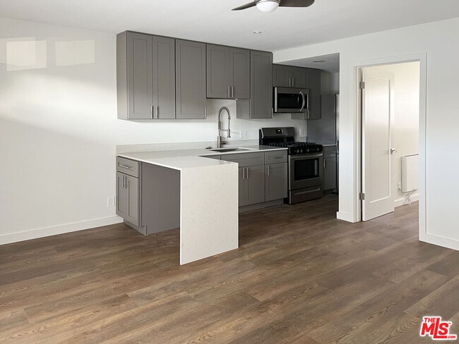 Photo - 1427 9th St Unit K