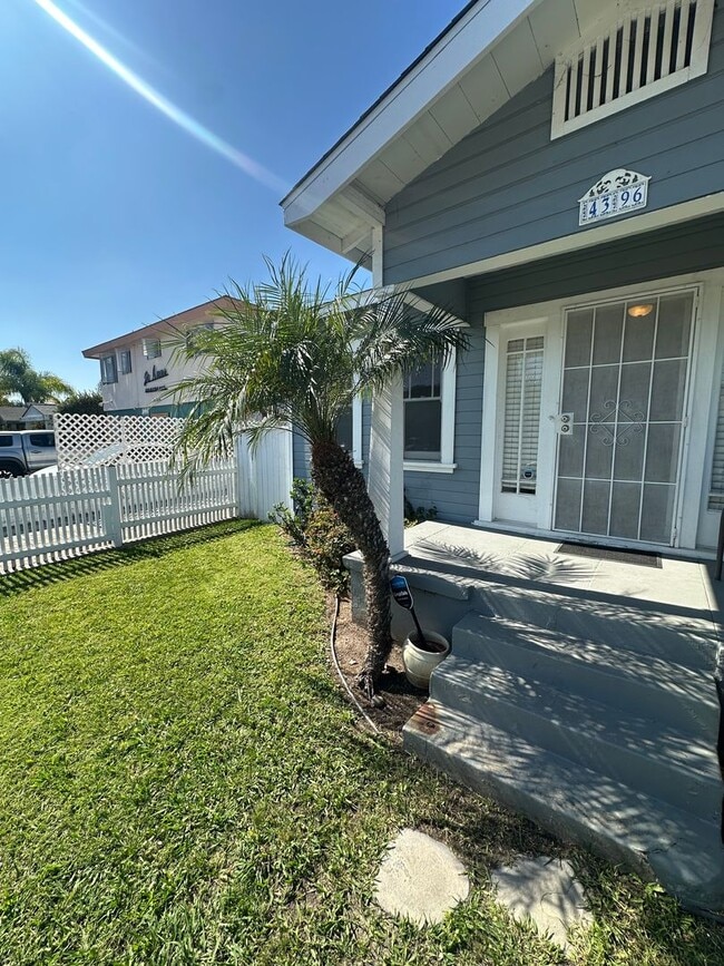 Photo - Quaint Craftsman House w/Garage, fenced yard, available now for 1 year lease to start!!!