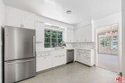 Photo - 951 Masselin Ave