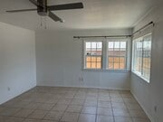 Photo - 660 W 7th Ave House