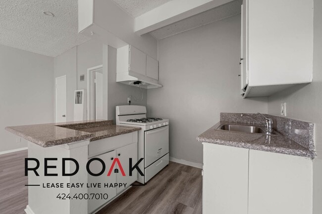 Photo - 2036 E Whiting Ave Unit 5