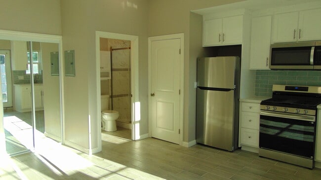 Photo - 6642 Forbes Ave