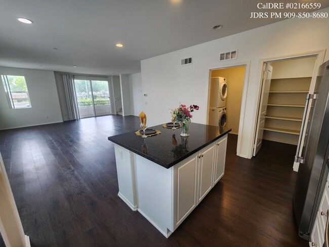 Photo - PRICE LOWERED! Upland 3 Bedroom Condo
