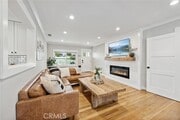 Photo - 1111 W Maple Ave House