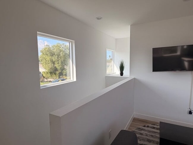 Photo - 6124 Alcove Ave Unit Sunshine Loft