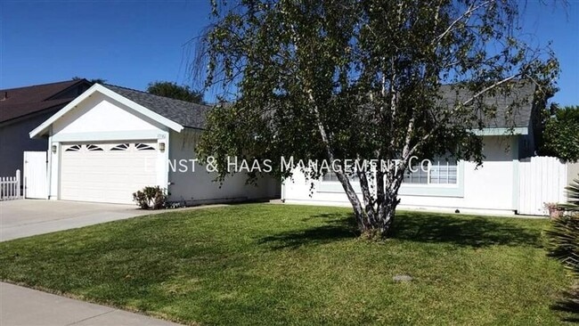 Photo - 17182 Berlin Ln House