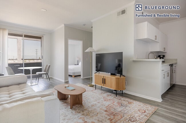 Photo - 14900 Moorpark St Unit FL3-ID1361