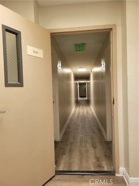 Photo - 11041 La Maida St Unit 8