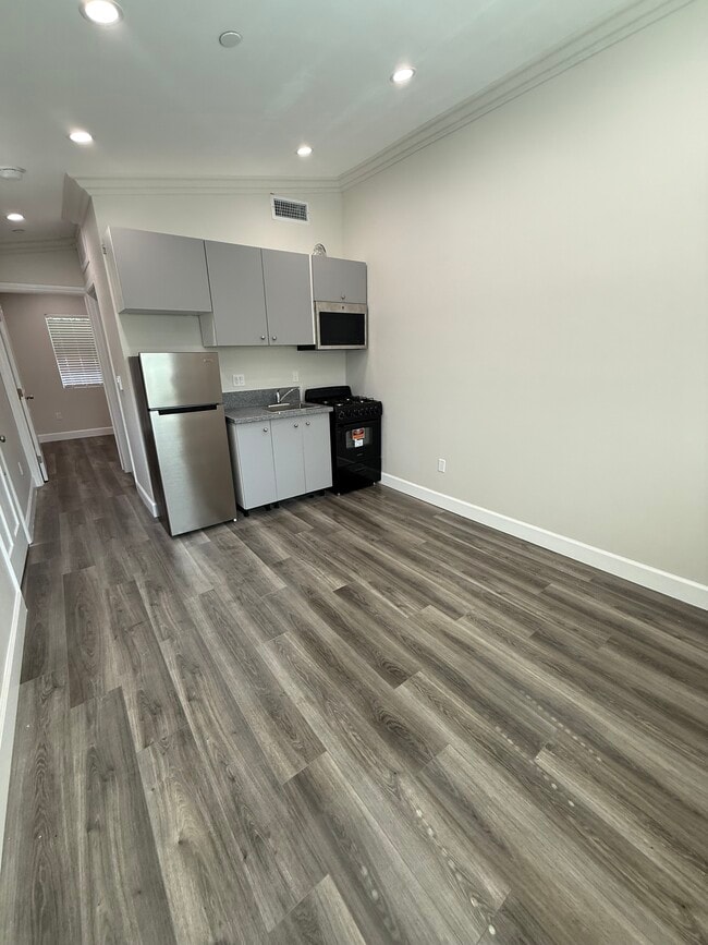 Photo - 14352 Tiara St Unit 14352 Tiara  4 (ADU3)