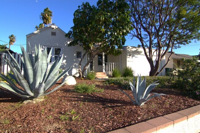 Photo - 8806 Haskell Ave