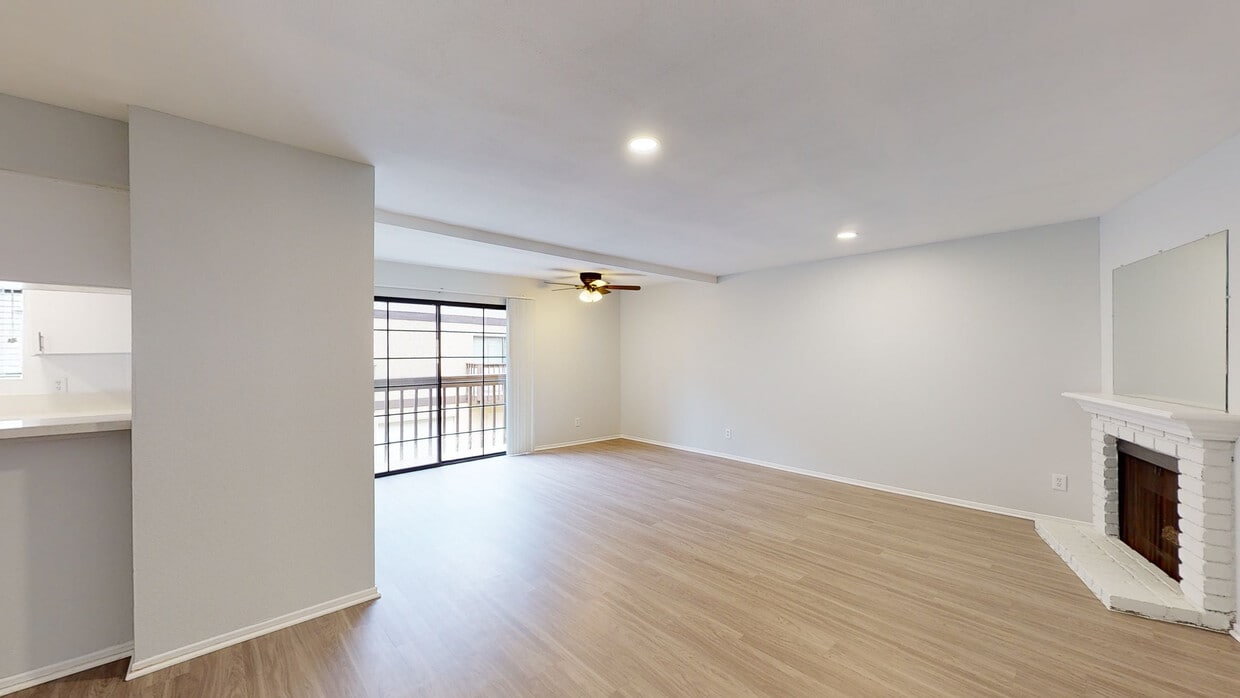 3D Tour - 5307 Colodny Dr. Apartments