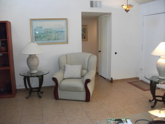 Photo - 49225 Eisenhower Dr