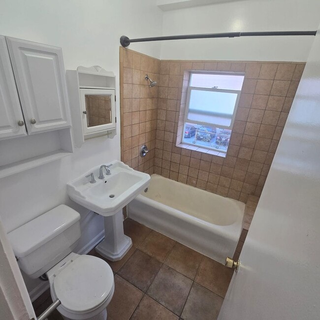 Photo - Alexandria Gramercy, LLC