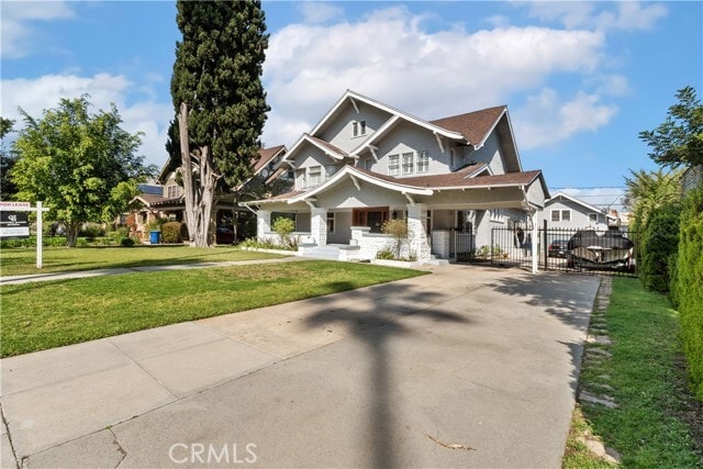 Photo - 2167 W 20th St