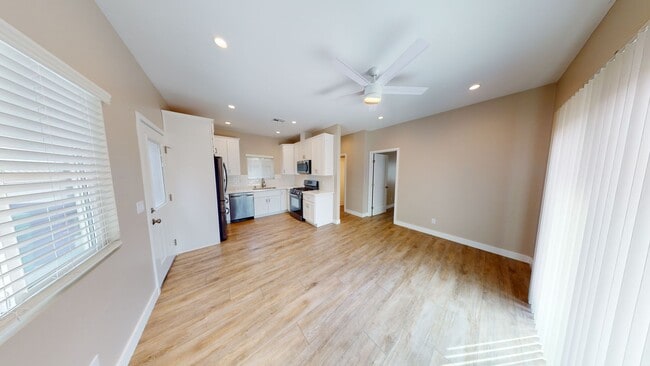 Photo - 4BD house on Montezuma, Private Yard!