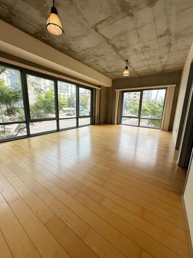 Photo - 2 Bed/2 Bath Condo at Aperture in Little I... Unit 204