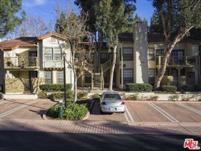 Building Photo - 973 Westcreek Ln Unit 128 Rental