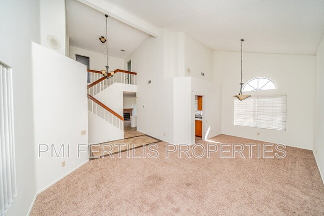 Photo - 10909 Rollins Ct