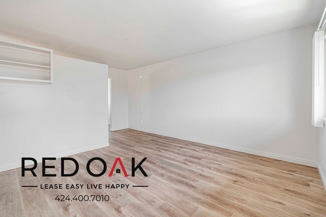 Building Photo - 4900 Clair Del Ave Unit 112