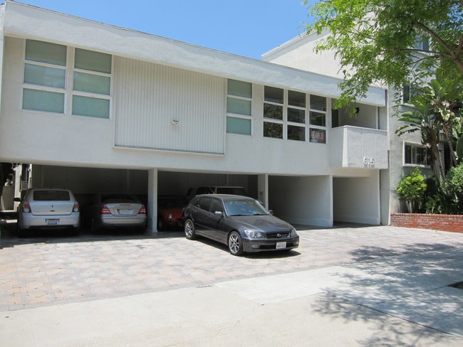 Building Photo - 615 N Flores St Unit #1