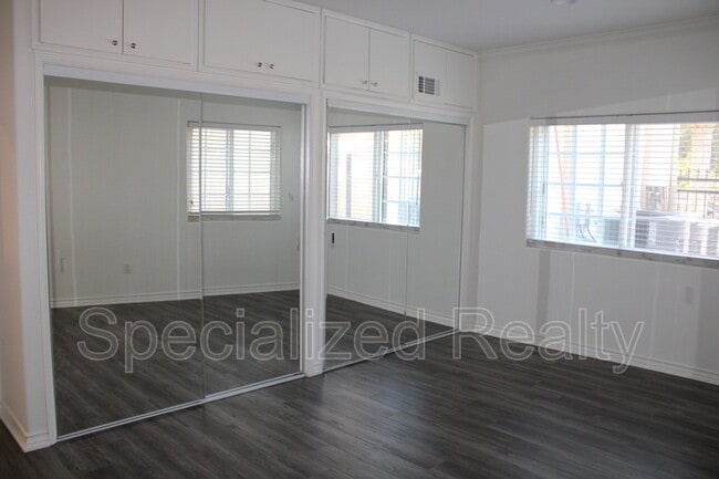 Photo - 1827 1/2 Hill Dr.,