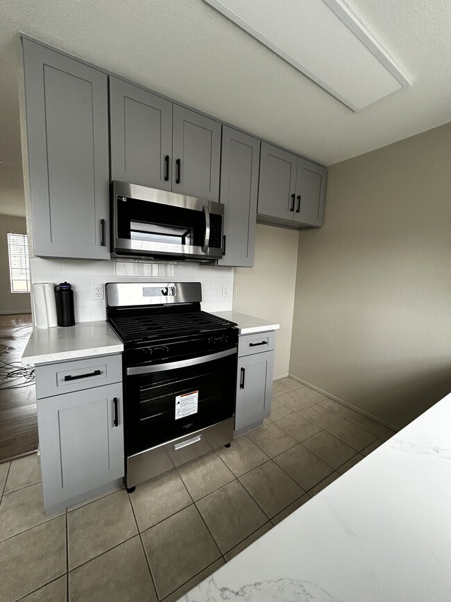 Newly remodeled Kitchen - 220 Marguerita Ave Unit B