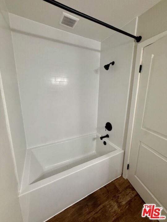 Photo - 7660 Beverly Blvd Unit 324